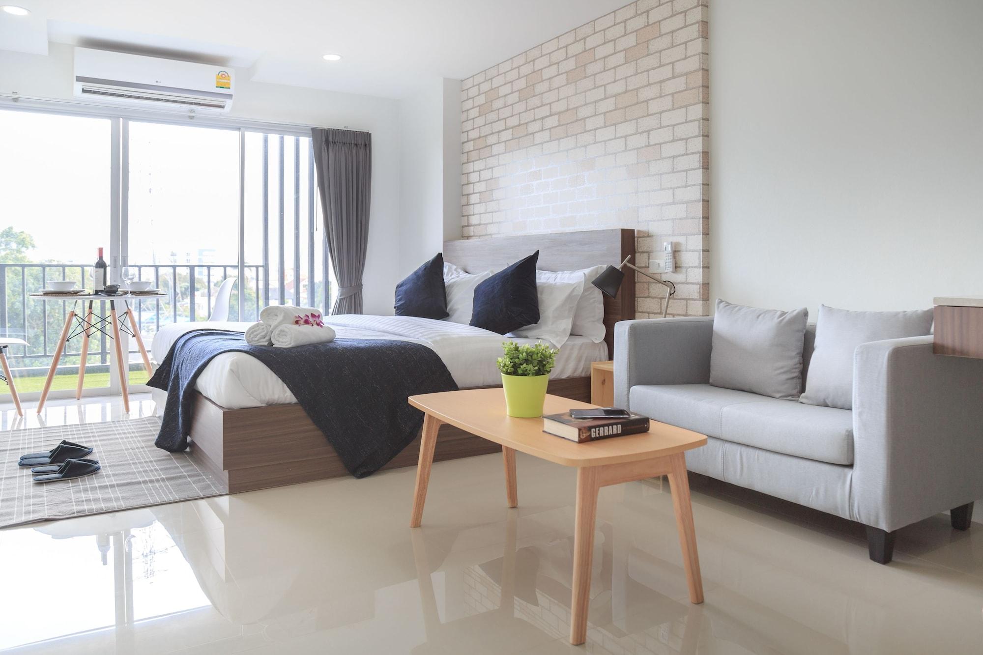 Q Space Residence Bangkok Bagian luar foto