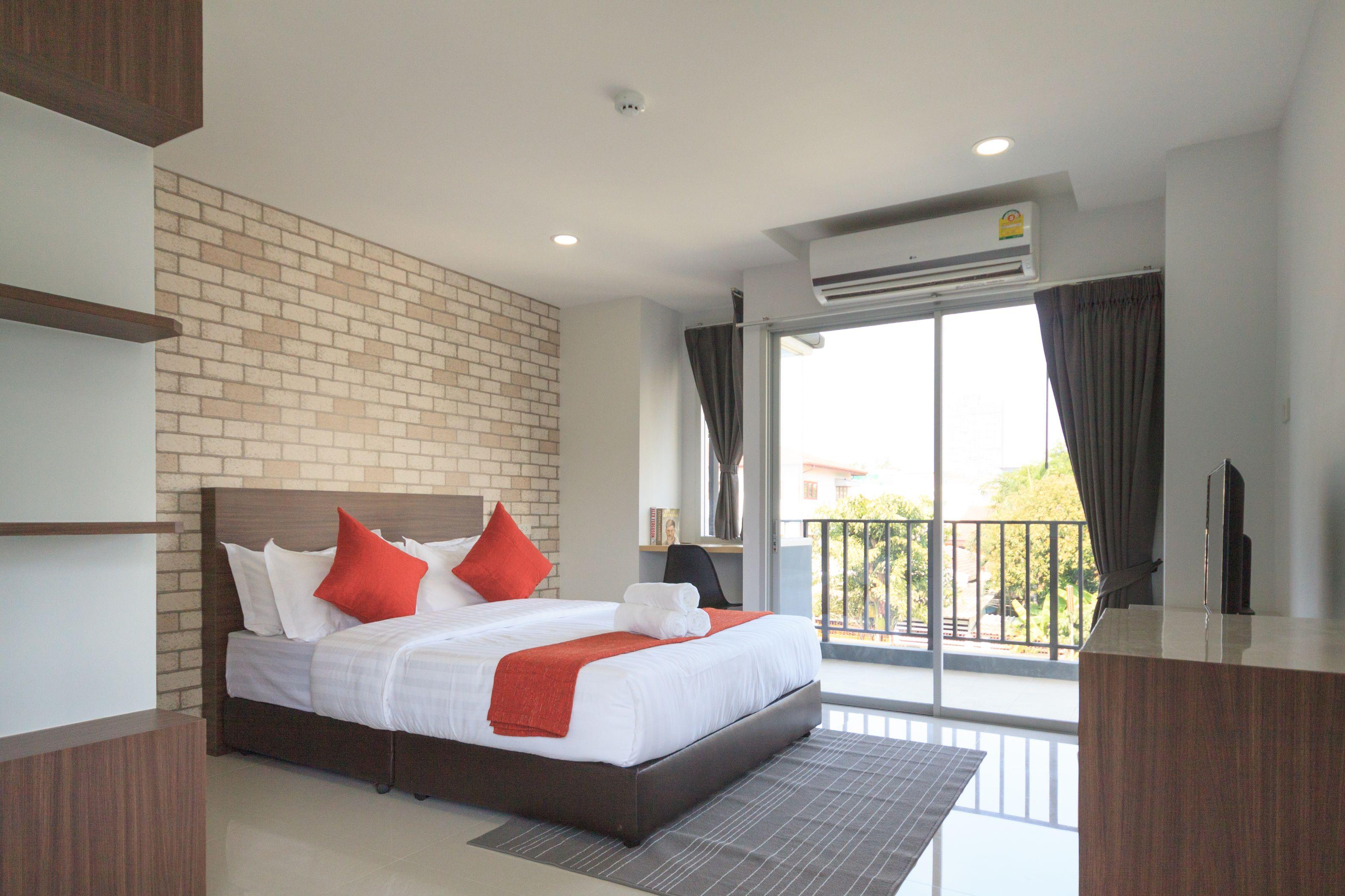 Q Space Residence Bangkok Bagian luar foto