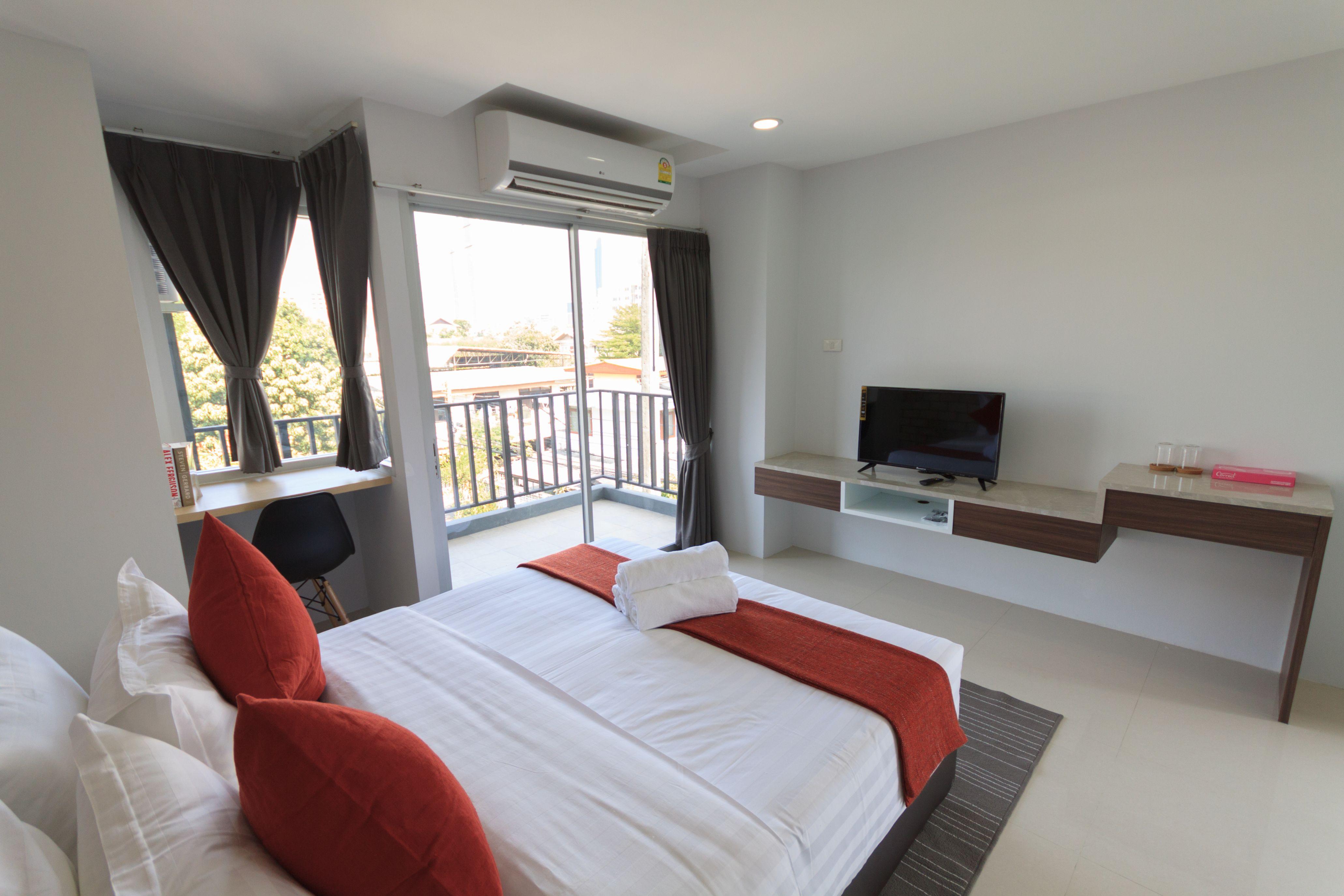 Q Space Residence Bangkok Bagian luar foto