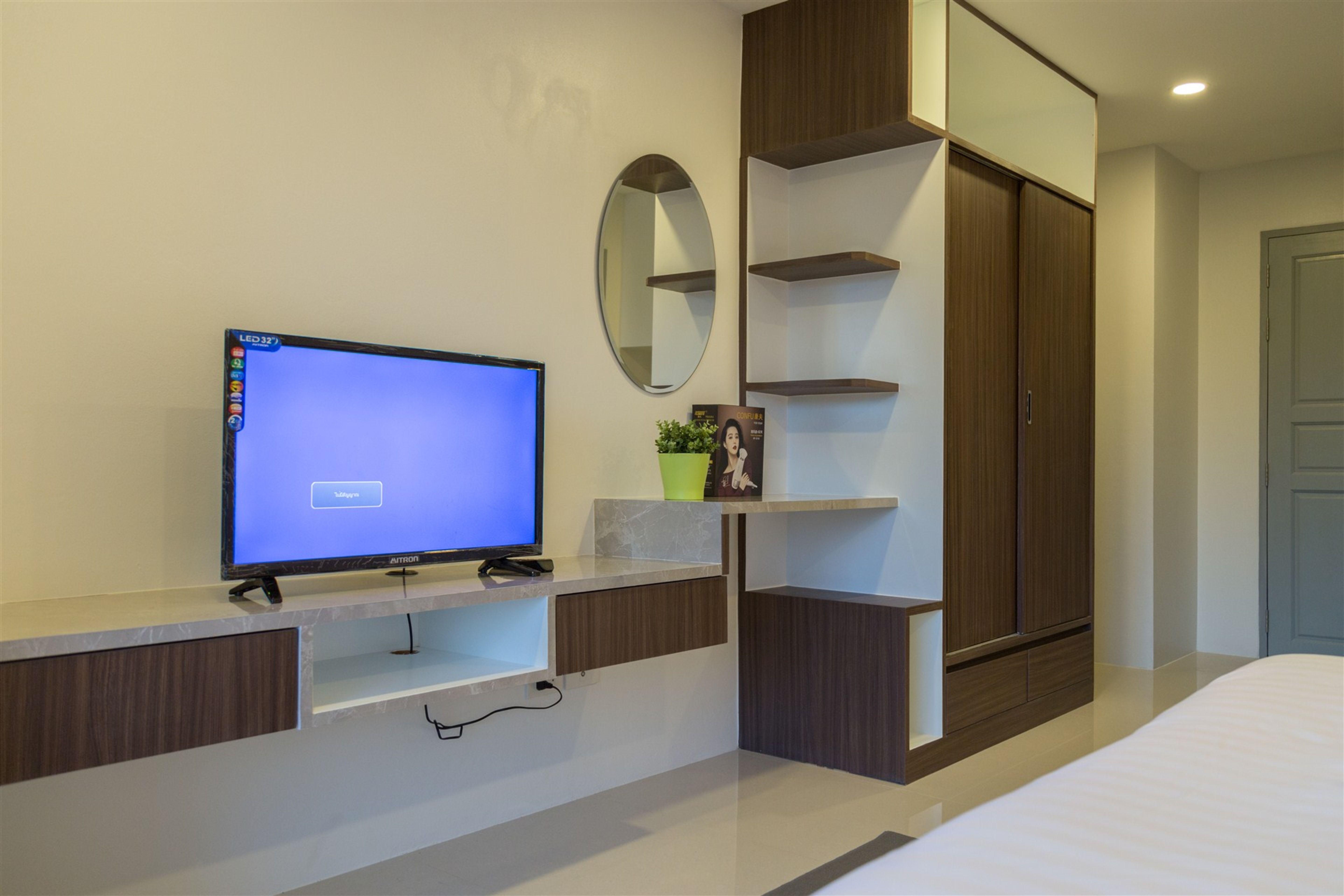 Q Space Residence Bangkok Bagian luar foto