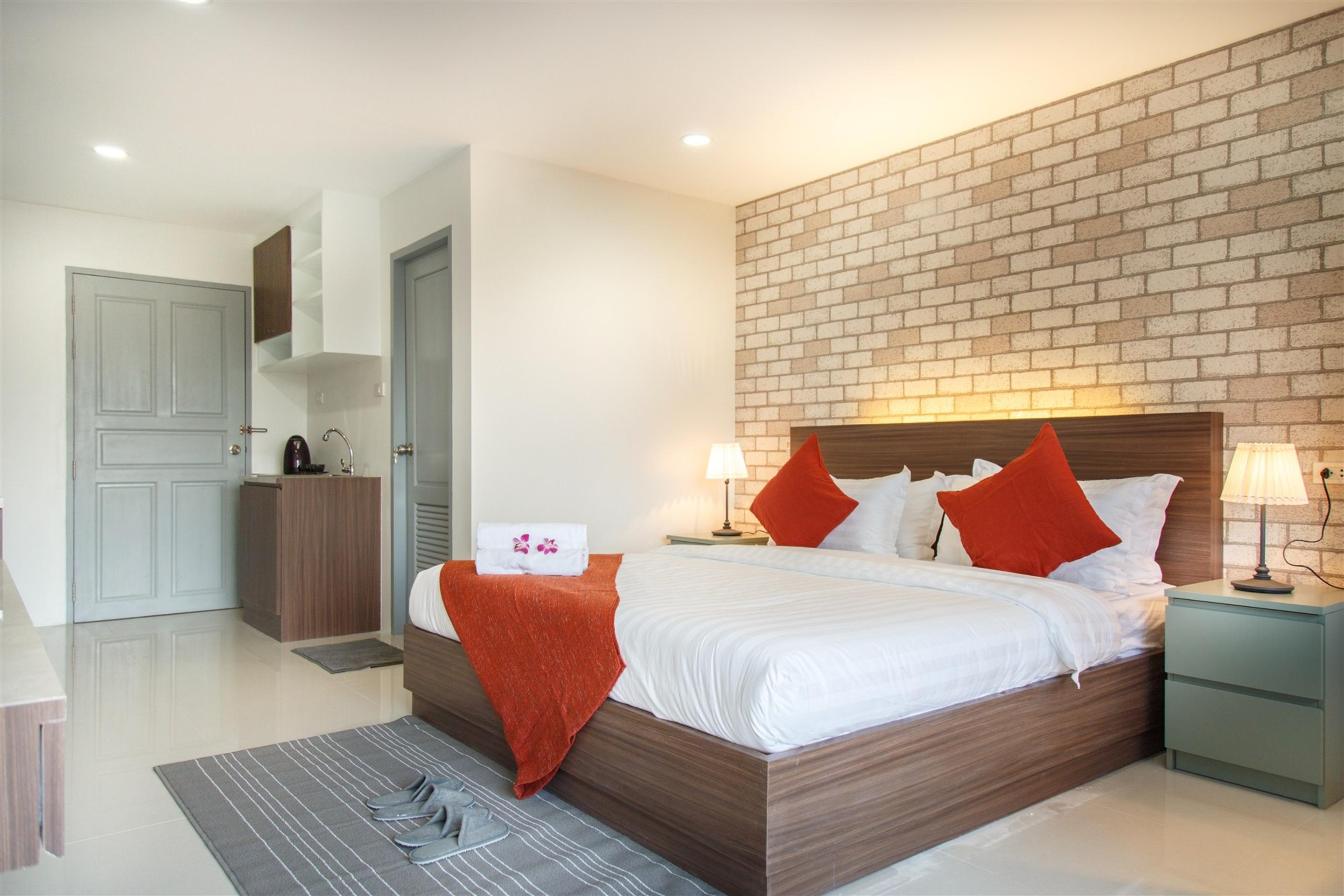 Q Space Residence Bangkok Bagian luar foto