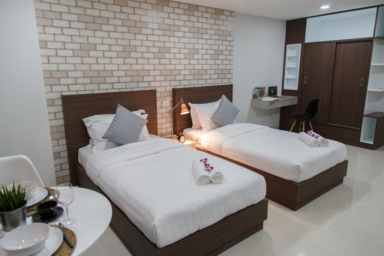 Q Space Residence Bangkok Bagian luar foto