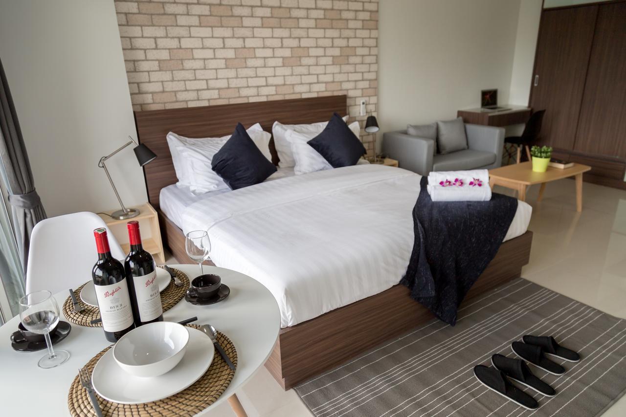 Q Space Residence Bangkok Bagian luar foto